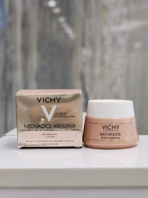 کرم ضد چروک و جوانساز قوی  ویشی VICHY مدل نئووادیول NEOVADIOL سری رز پلاتینیوم ROSE PLATINIUM